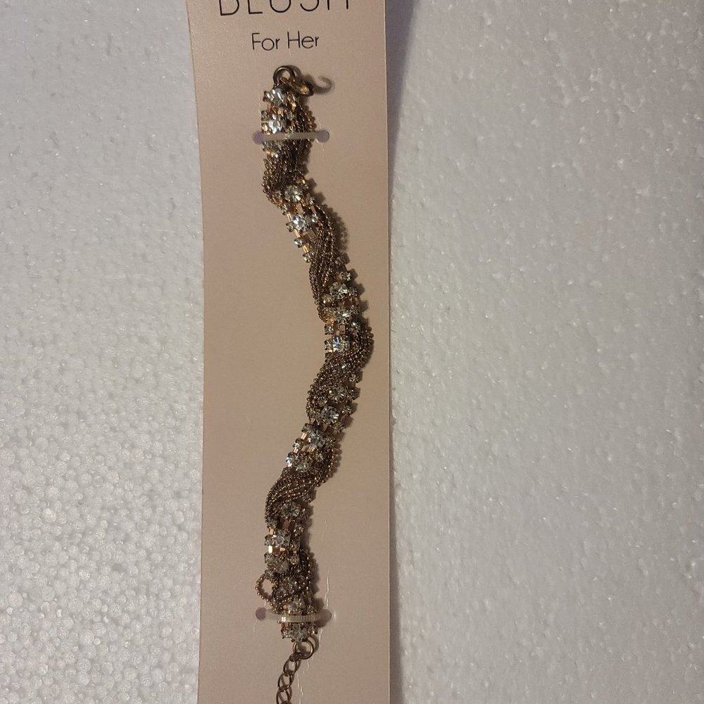 Choker - Picture 2 of 2